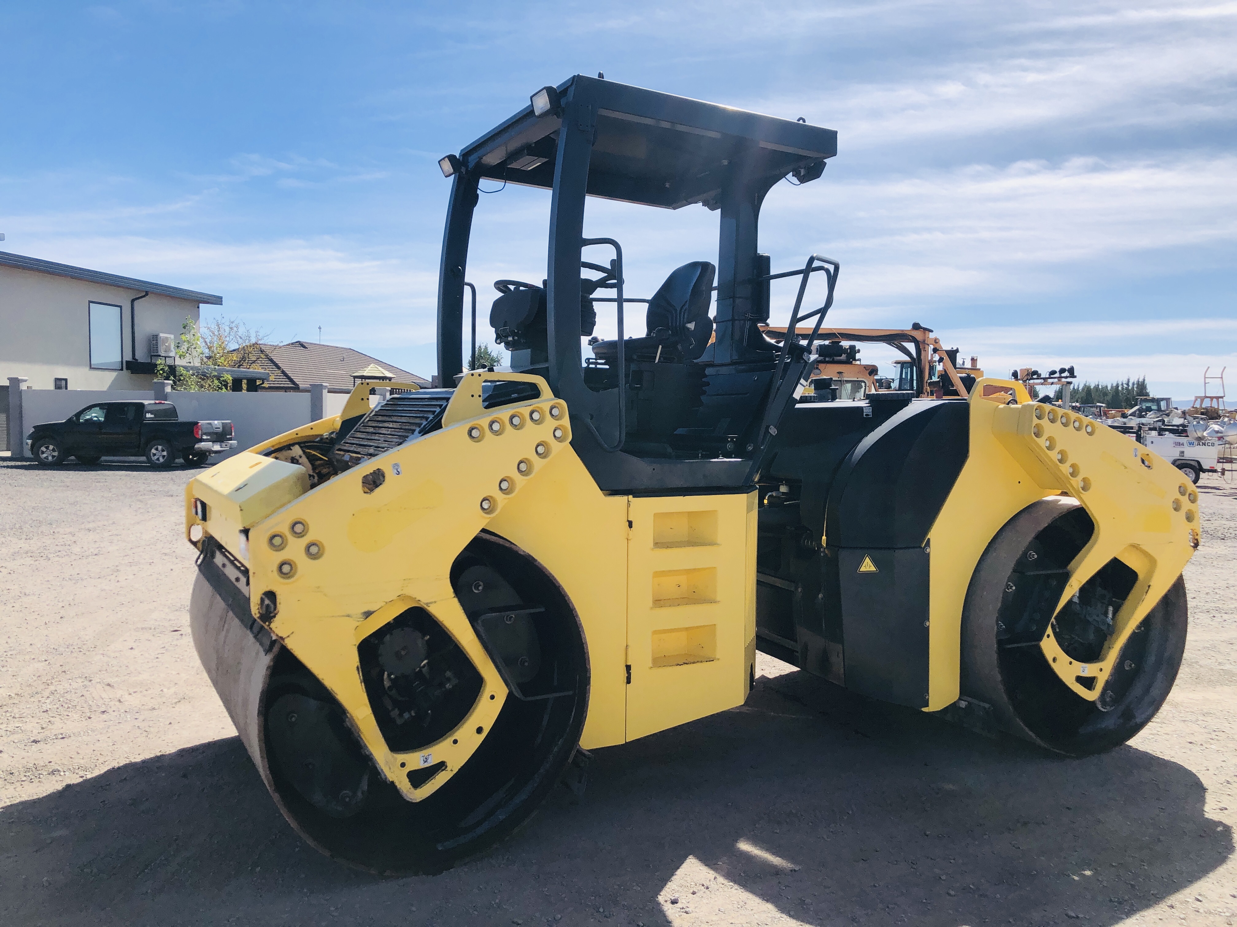 COMPACTADOR BOMAG BW 190 AD-4